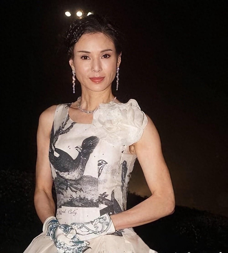 李若彤